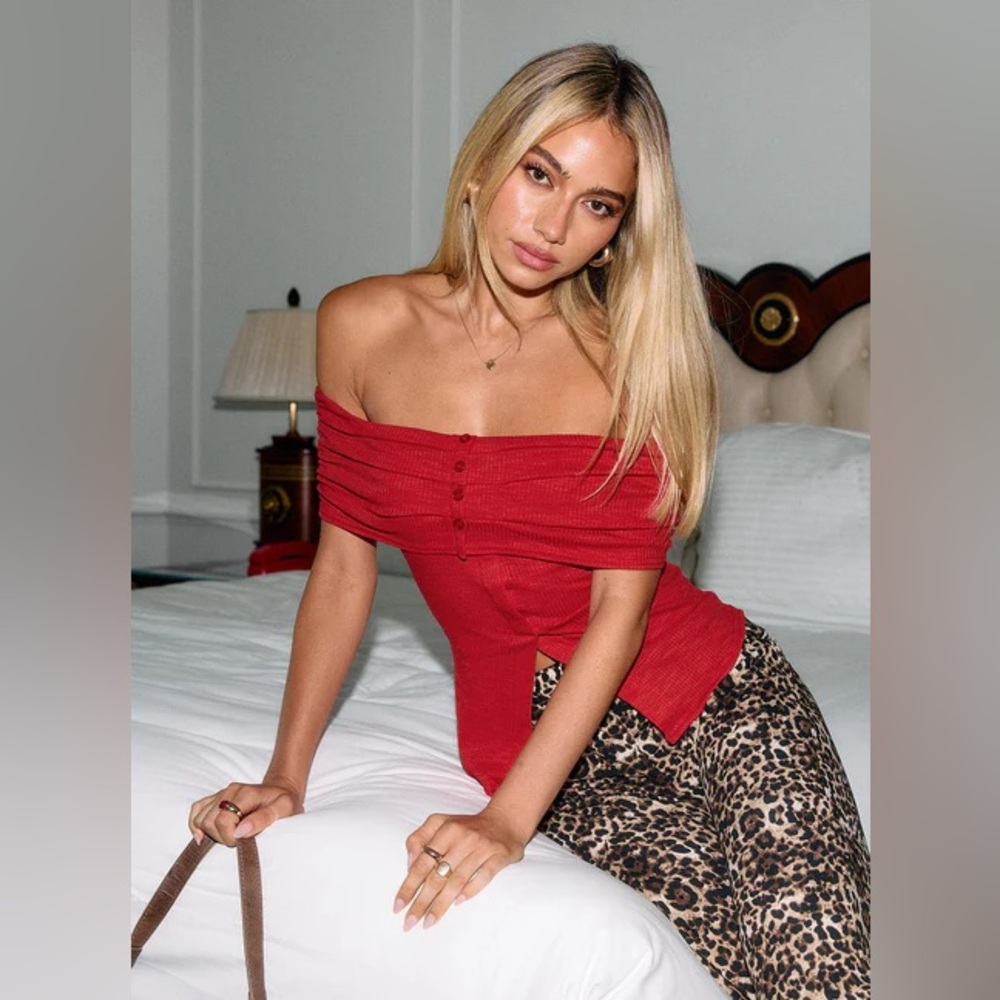 Princess Polly Off-Shoulder Ribbed Red Crop Top